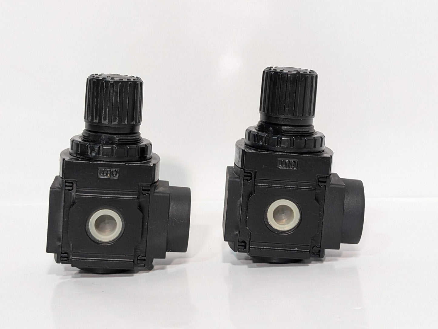 [2] Aro R37121-100 Air Regulator 1/4" NPT 1000 Series Ingersoll Rand