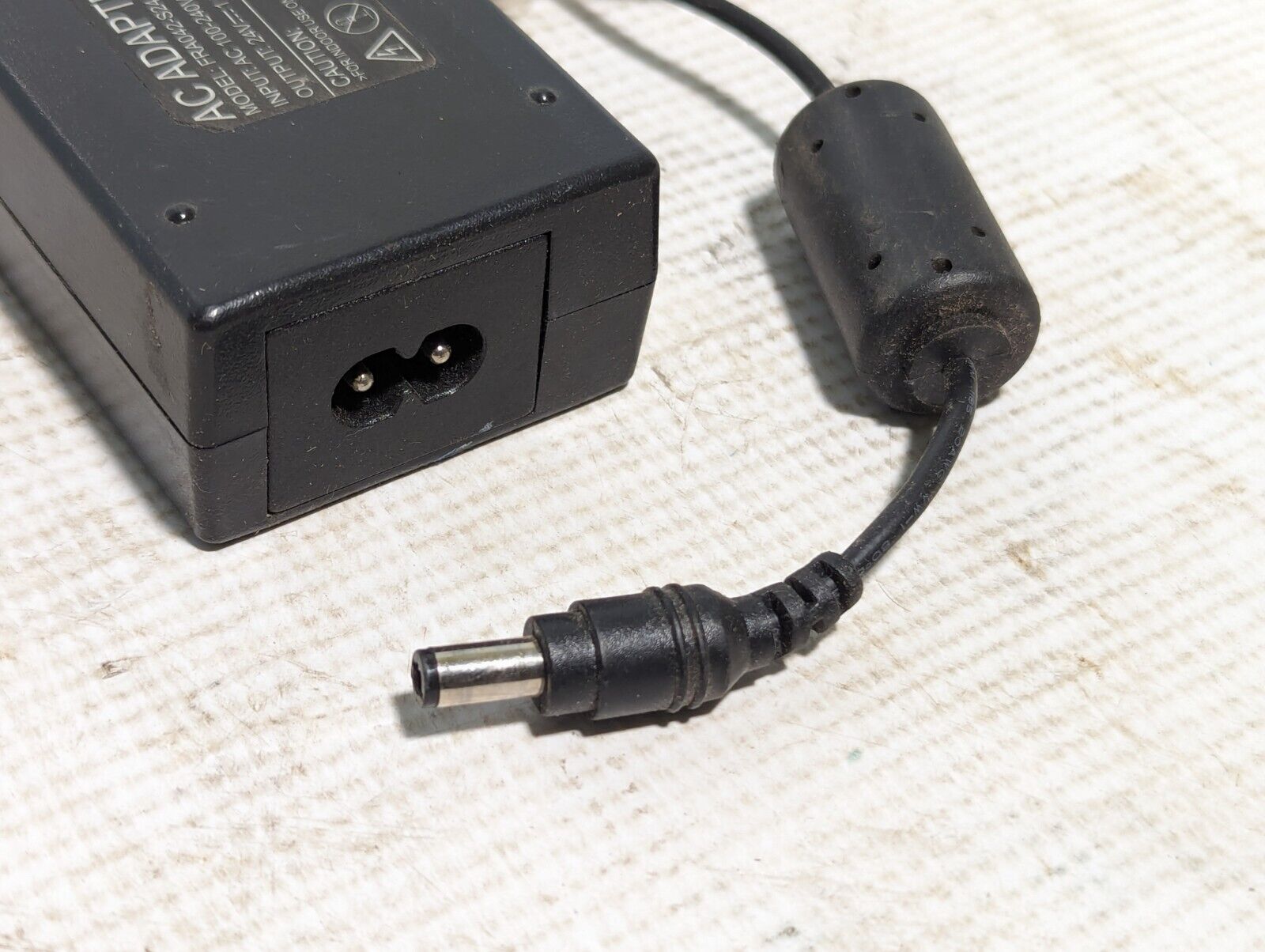 LVD Switchbox AC Adapter FRA042-S24-8 24V-1.75A -Free Shipping