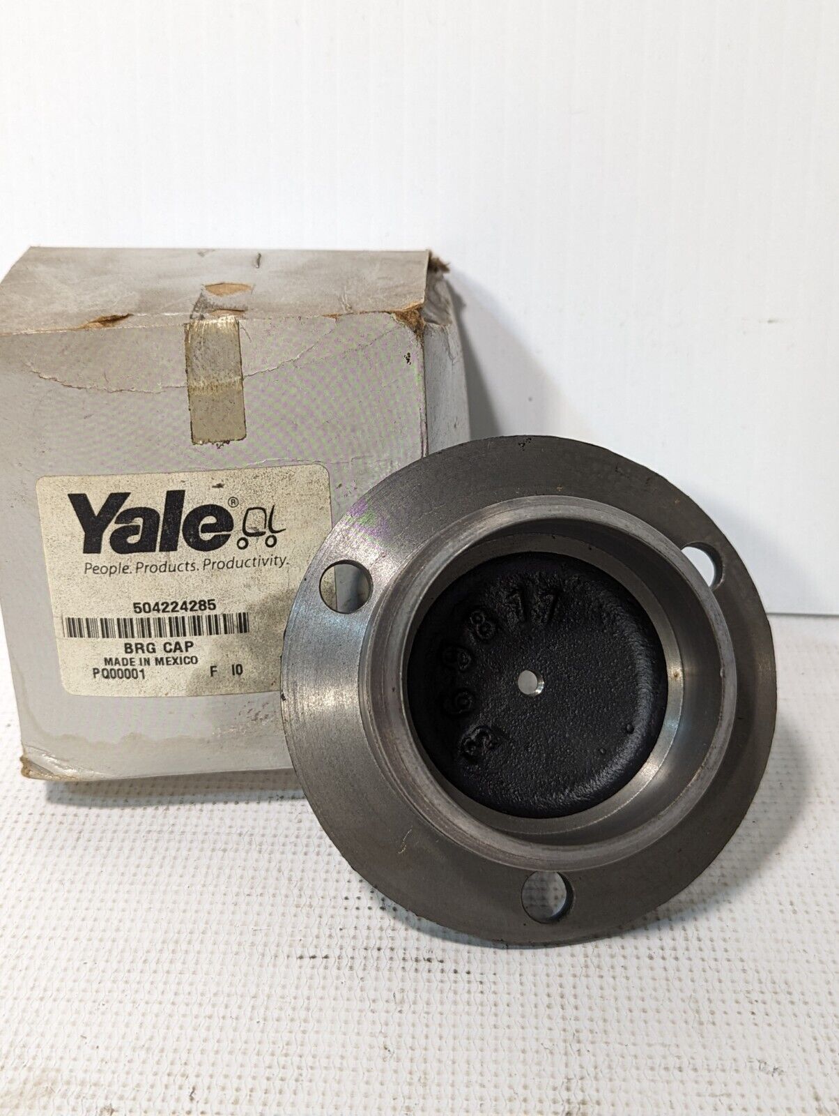 Yale 504224285 Steer Bearing Cap - Free Shipping