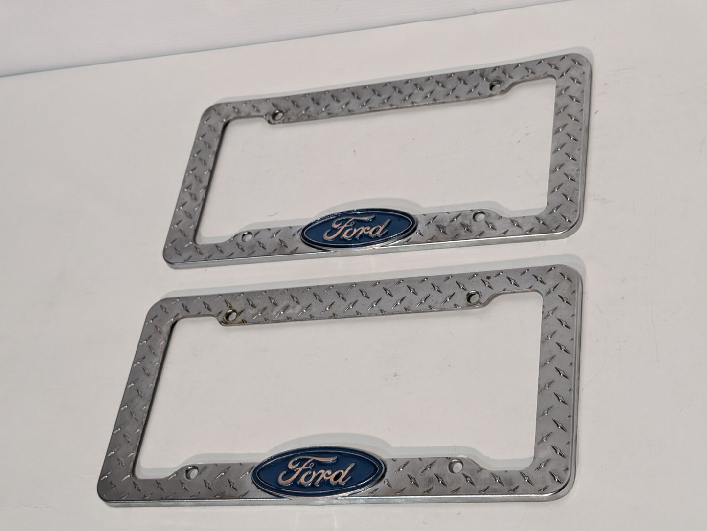 (2) Ford Metal Silver License Plate Frame Holder Metal Pattern Mustang GT Viper