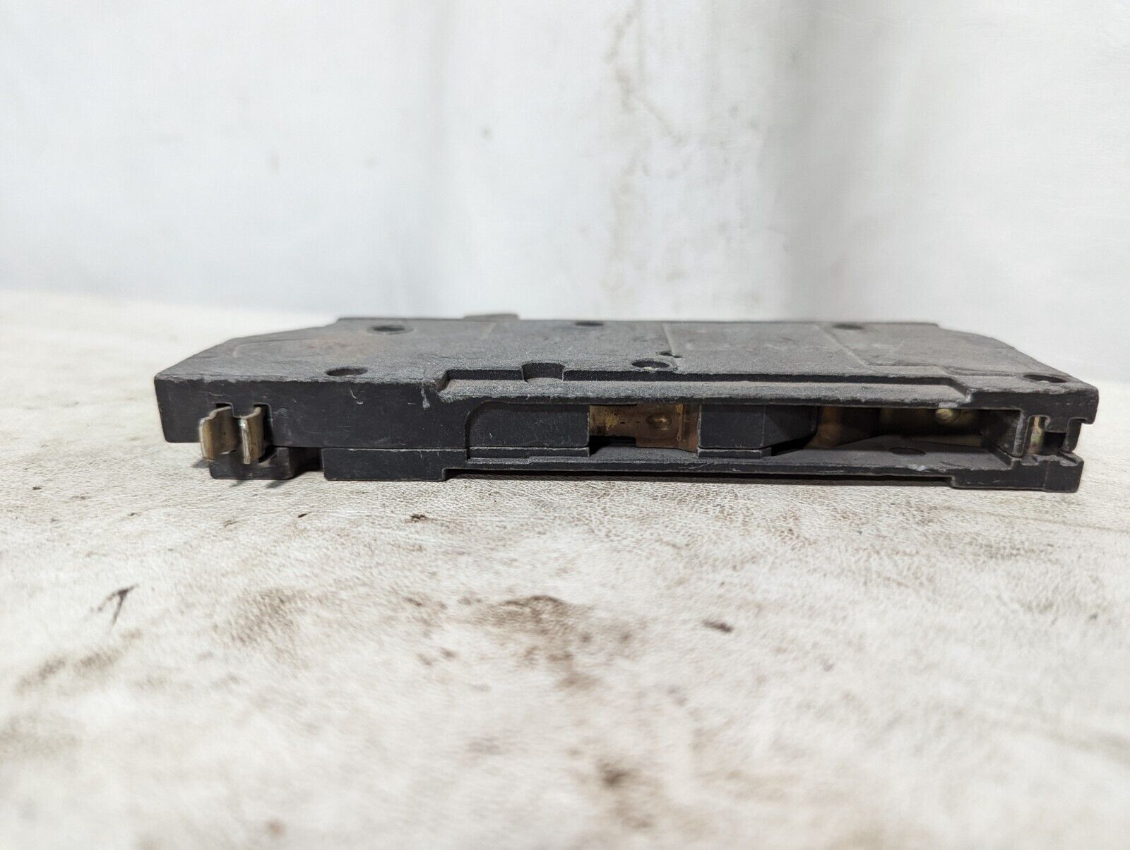 Square D Y1B150 circuit breaker, 50A, 277VAC, 1 pole