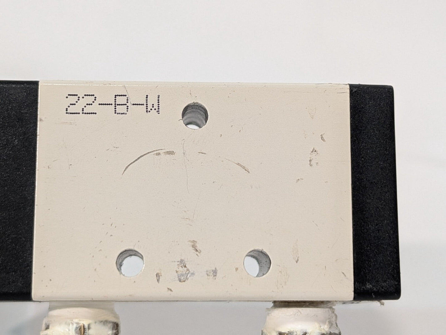 AIRTAC 4H210-08 Actuator Pneumatic 5/2 Way Manual Lever Hand Pull Valve, 4H21008