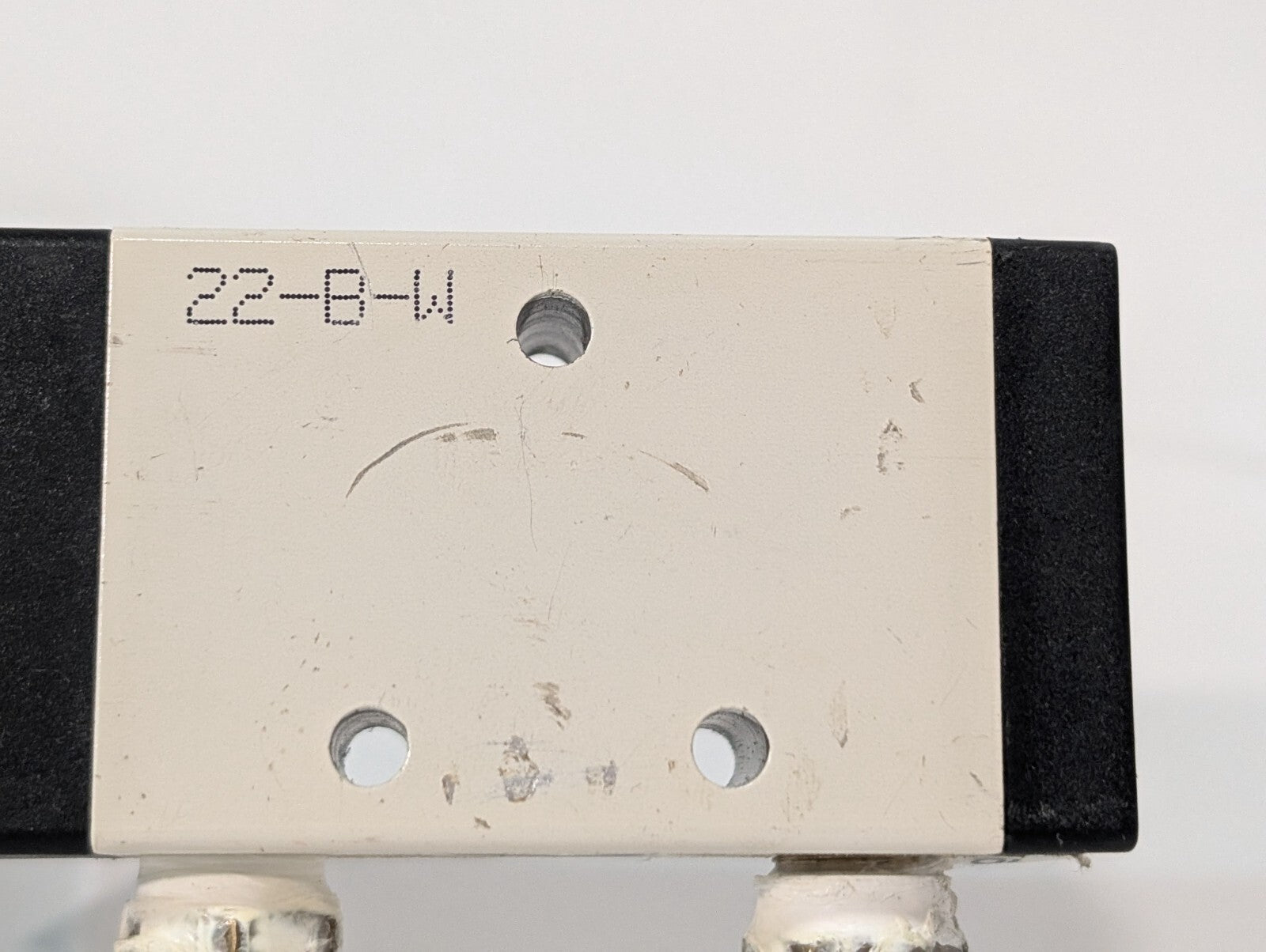 AIRTAC 4H210-08 Actuator Pneumatic 5/2 Way Manual Lever Hand Pull Valve, 4H21008