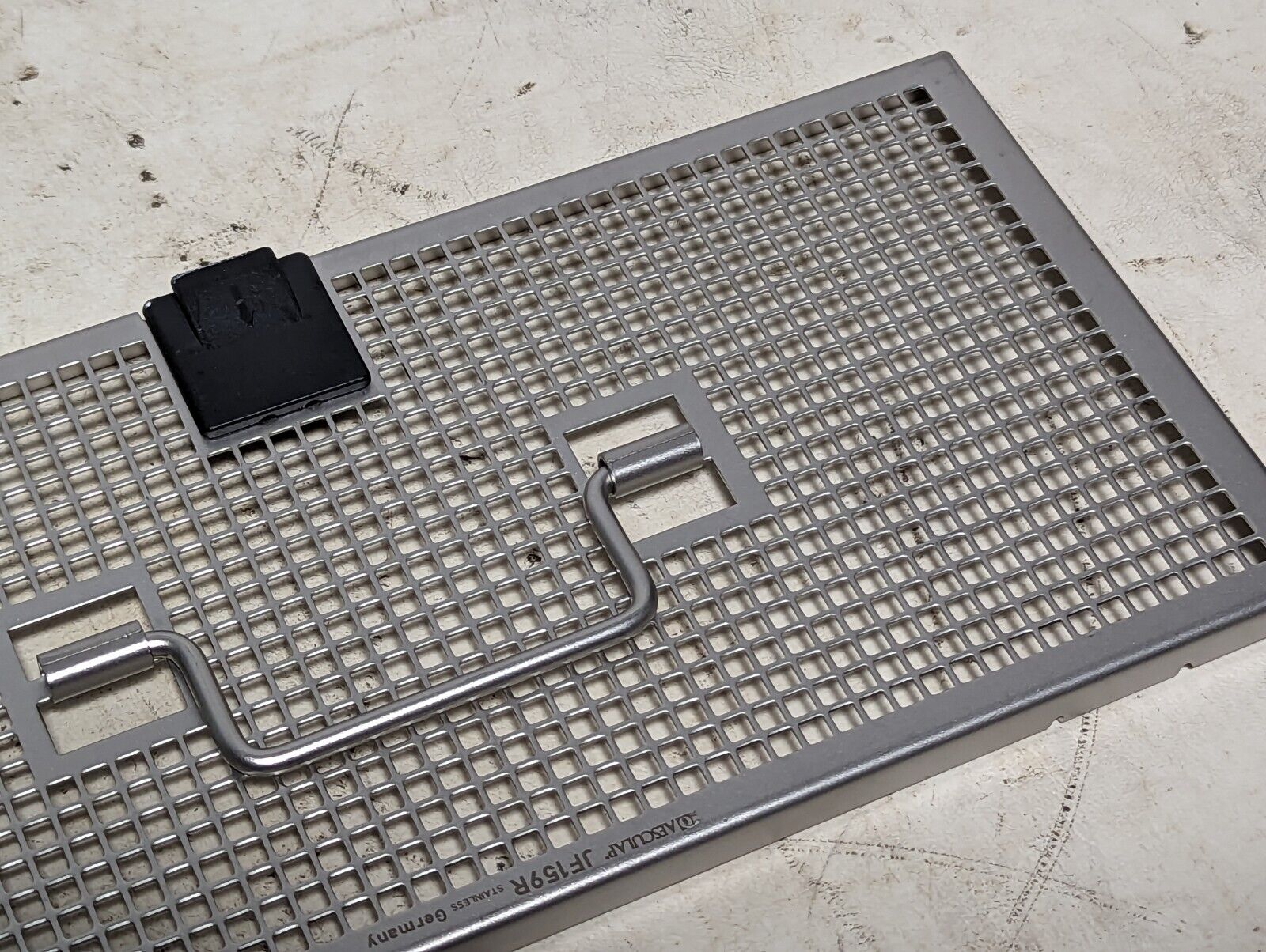 Aesculap JF159R mini-size perforated SterilContainer lid, 10.5"x5"x1"
