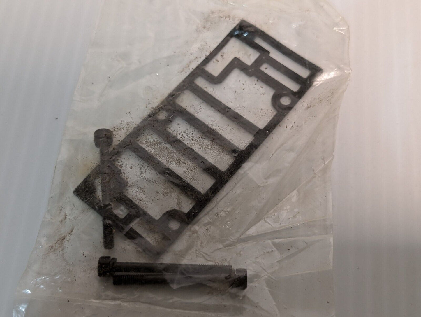 SMC NVFS3100-5FZ Pneumatic Solenoid Valve, .1-1MPa  - Free Shipping