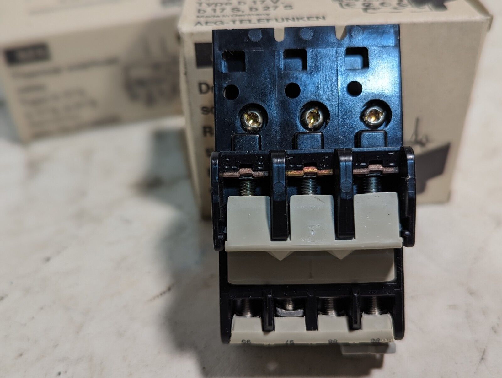 AEG b27S thermal overload relay, 910-341-958-00