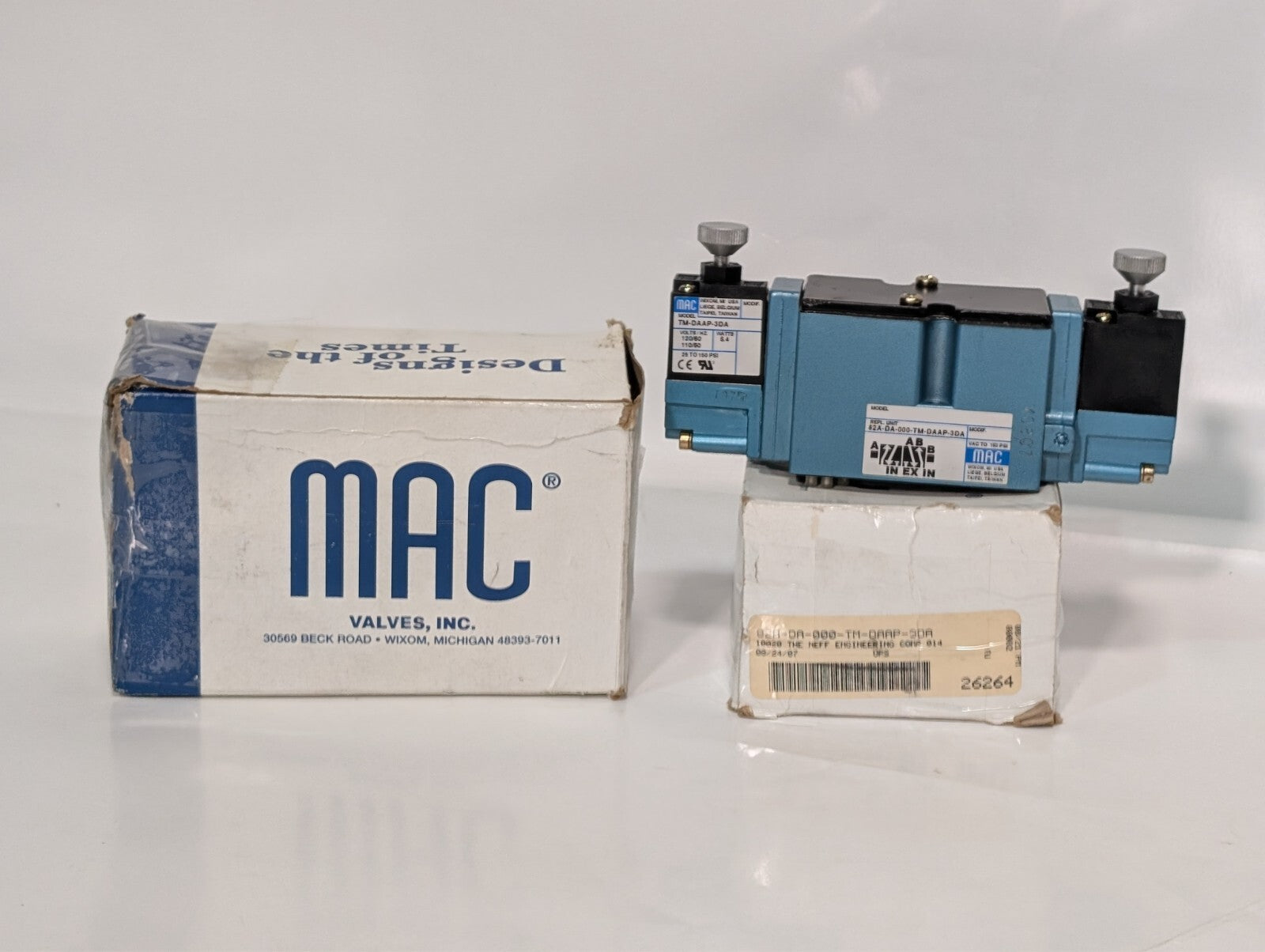 (1) New MAC 82A-DA-000-TM-DAAP-3DA Solenoid Valve