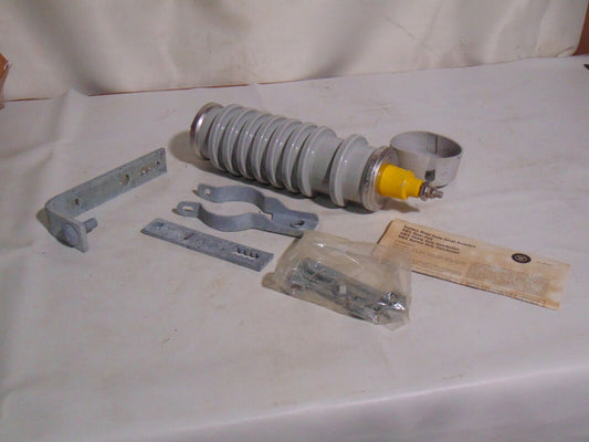 Westinghouse RX09DODA21 Special Purp Riser Pole Arrester RMX Gapless Metal Oxide