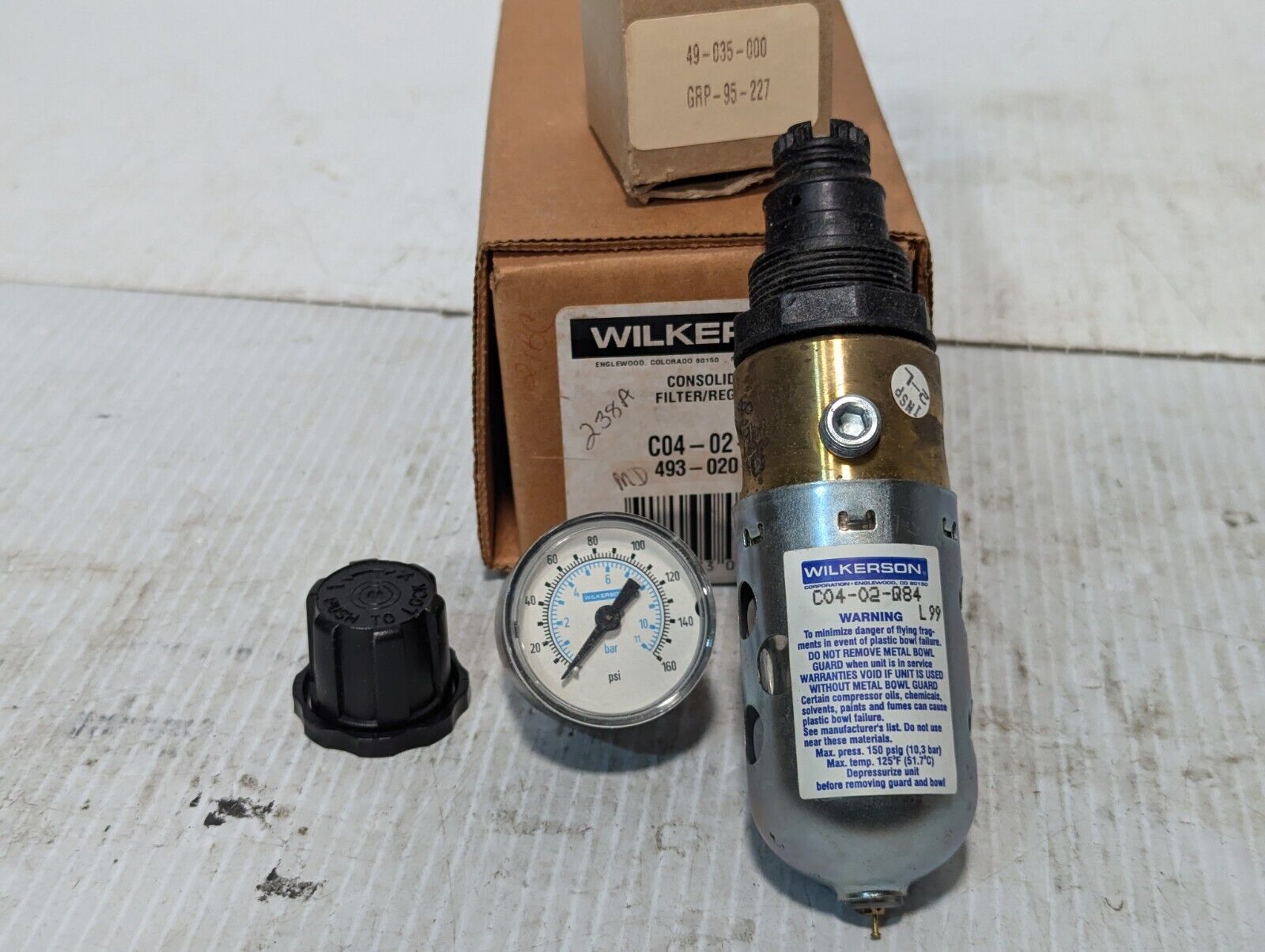 Wilkerson C04-02-Q84 Consolidation Filter/Regulator - Free Shipping