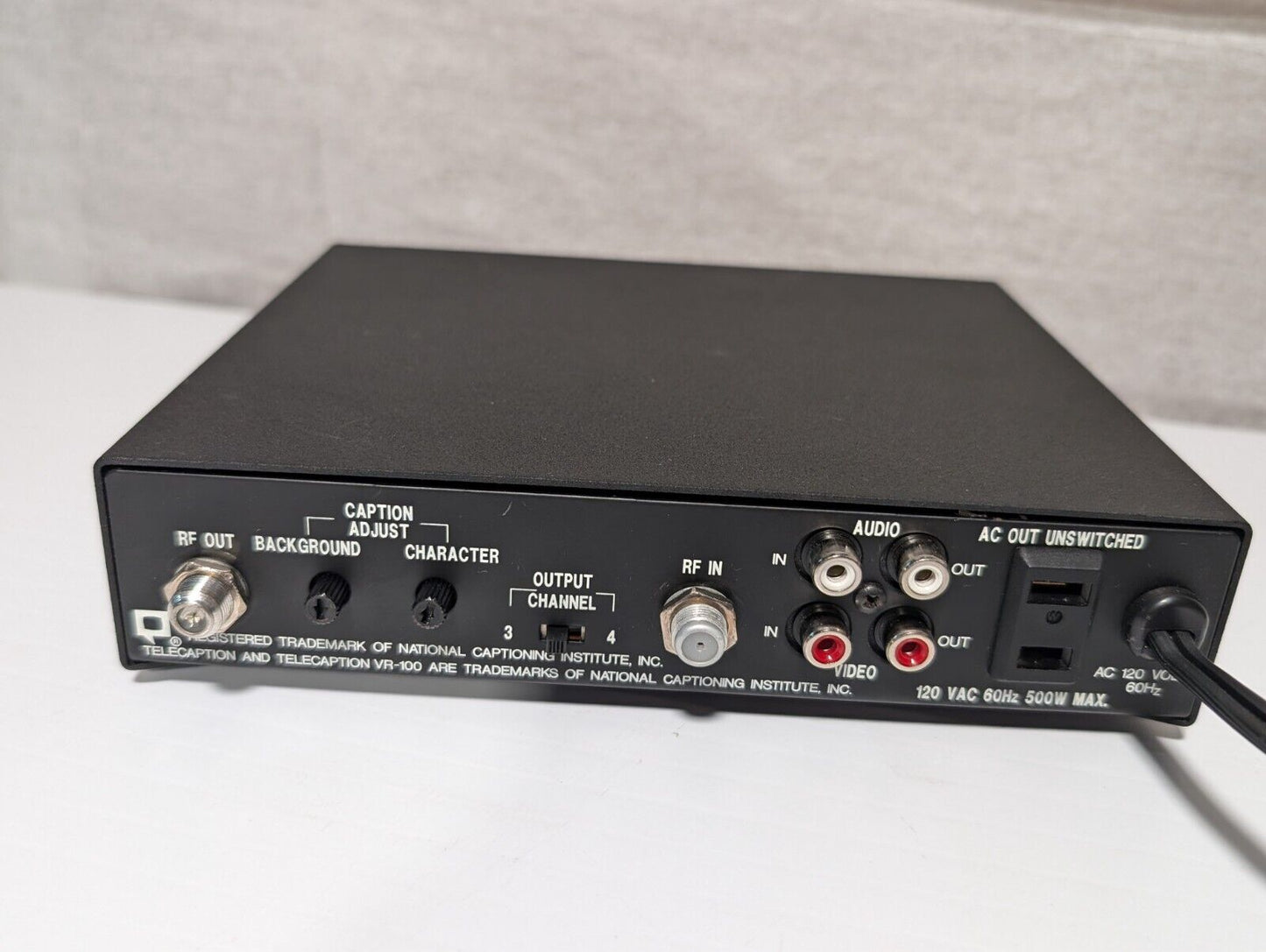 TeleCaption VR-100 Nci Closed Caption Decoder