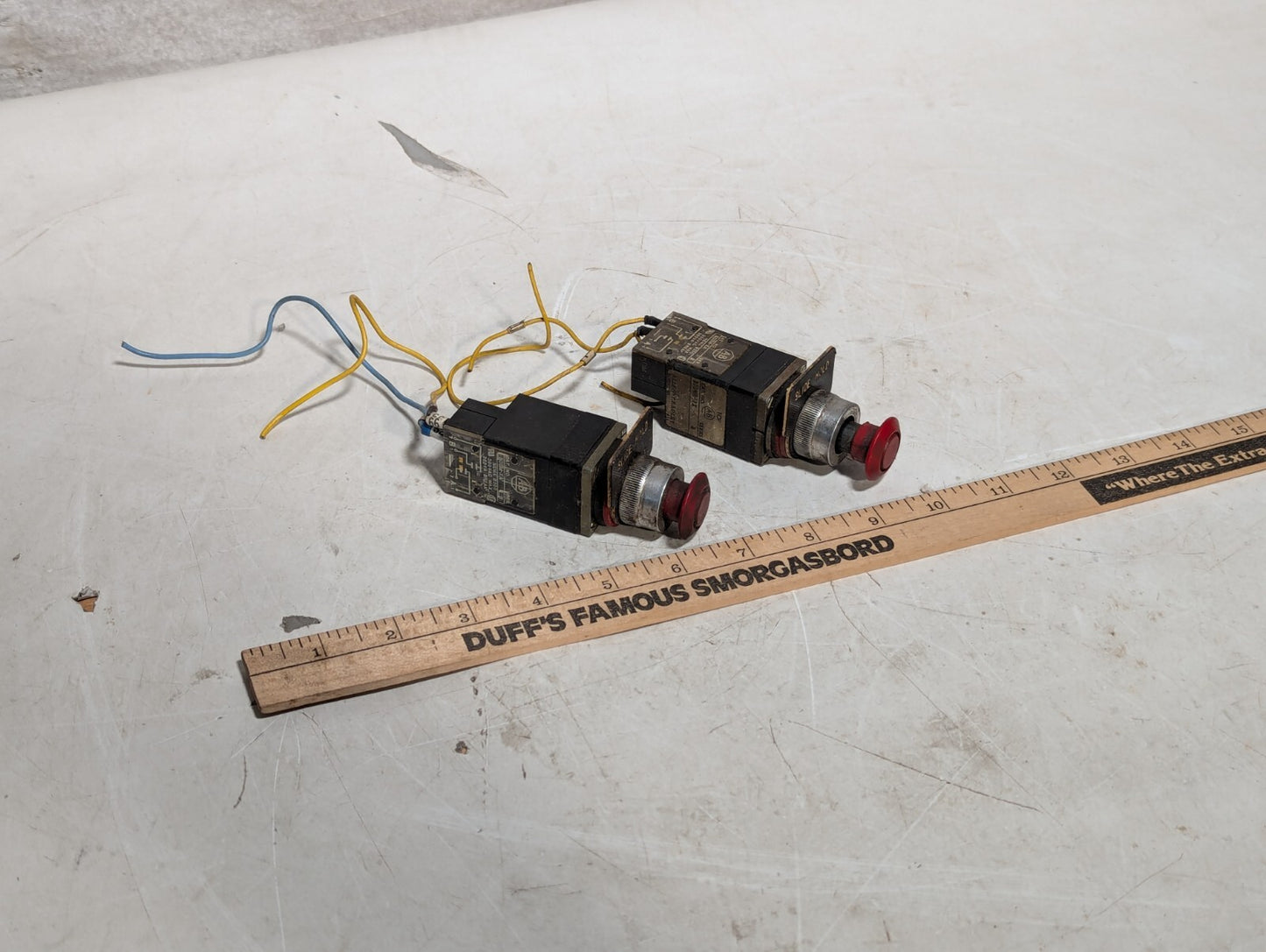(2) Allen Bradley 800MR-FX Small Push/Pull Unit 800MRFX E-Stop/Red Cap + 800M-XA
