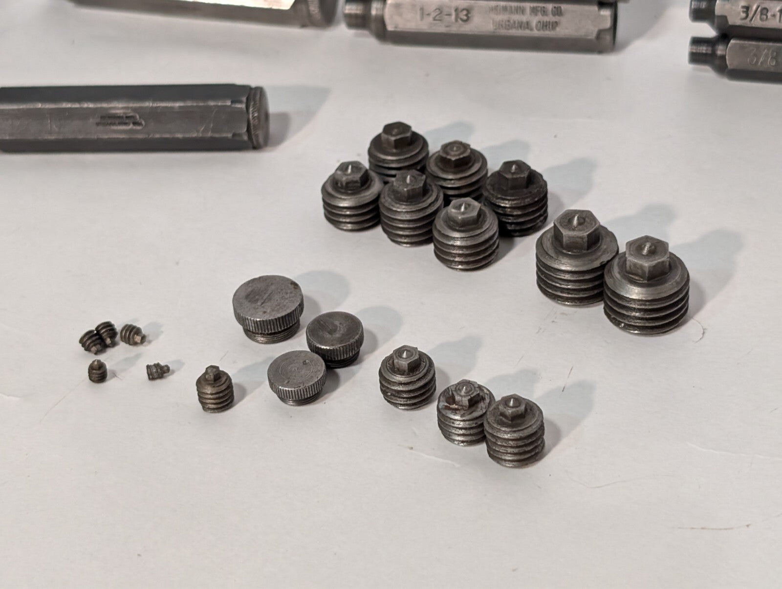 (25) Heimann Transfer Screw Incl. 3/8-16, 1-2-13, 5-8-11, etc. See photos+desc.