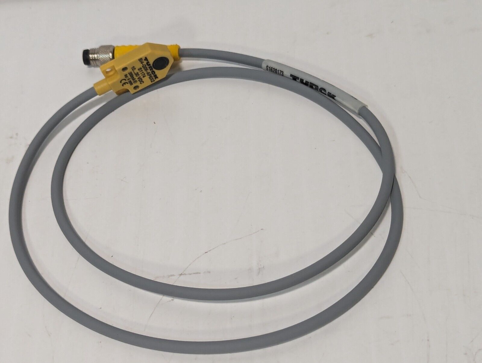 Turck BI 4-Q06-AP6X2-0.8M-PSG 3M/S1174  Rectangular Proximity Sensor, S1620172