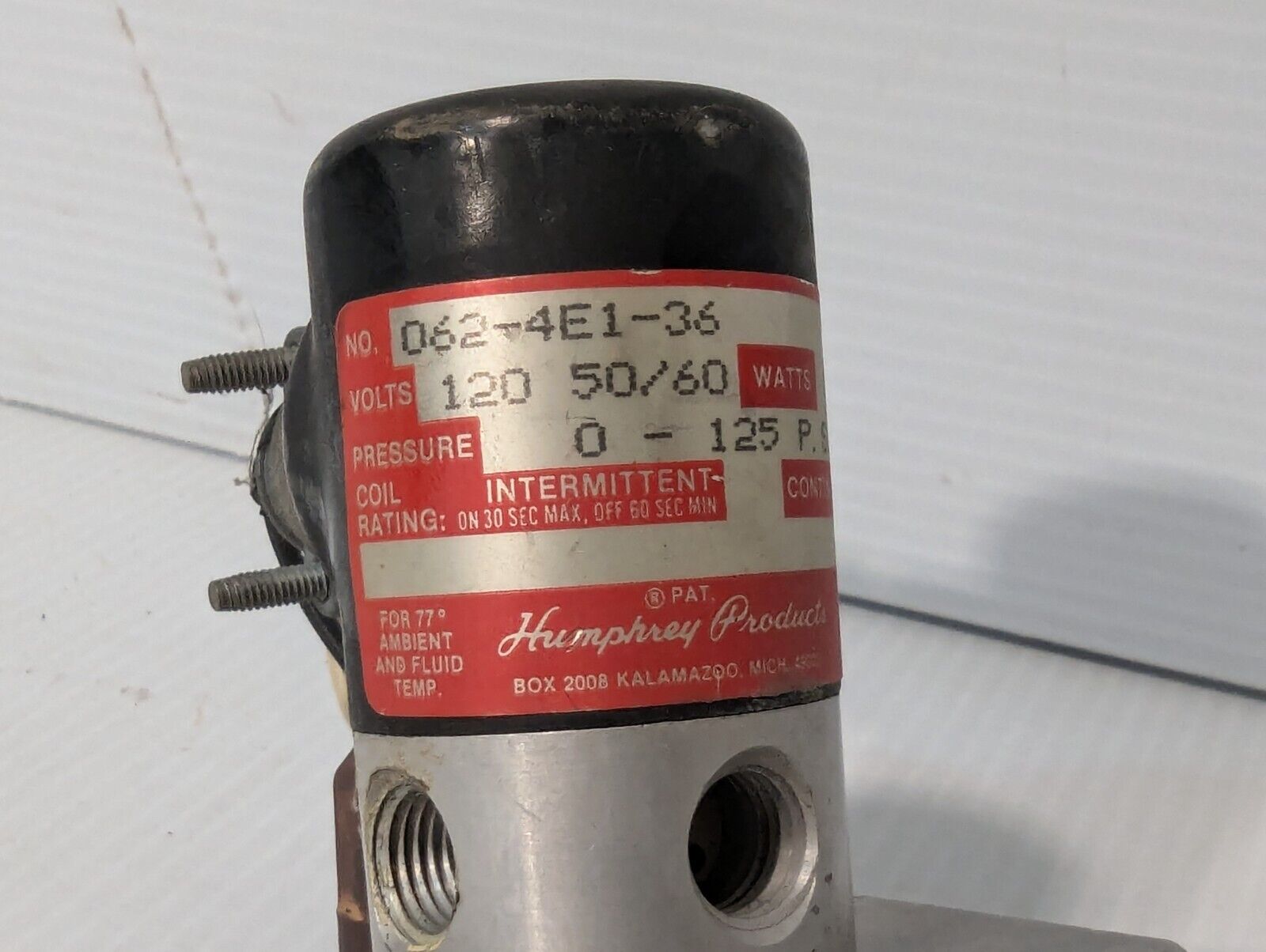 Humphrey 062-4E1-36 Directional Solenoid Valve 24VDC 0-125psi 6.7W - Free Ship