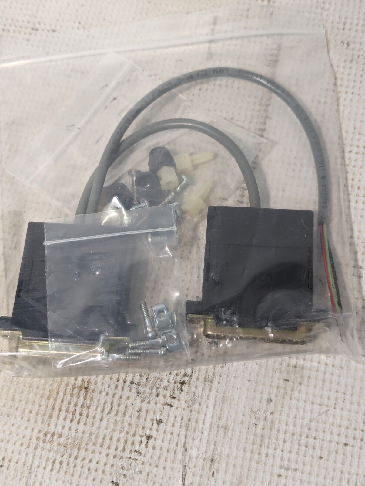 United Technologies (Carrier) IS002/RE Bus Extender, Isosat IS0-02