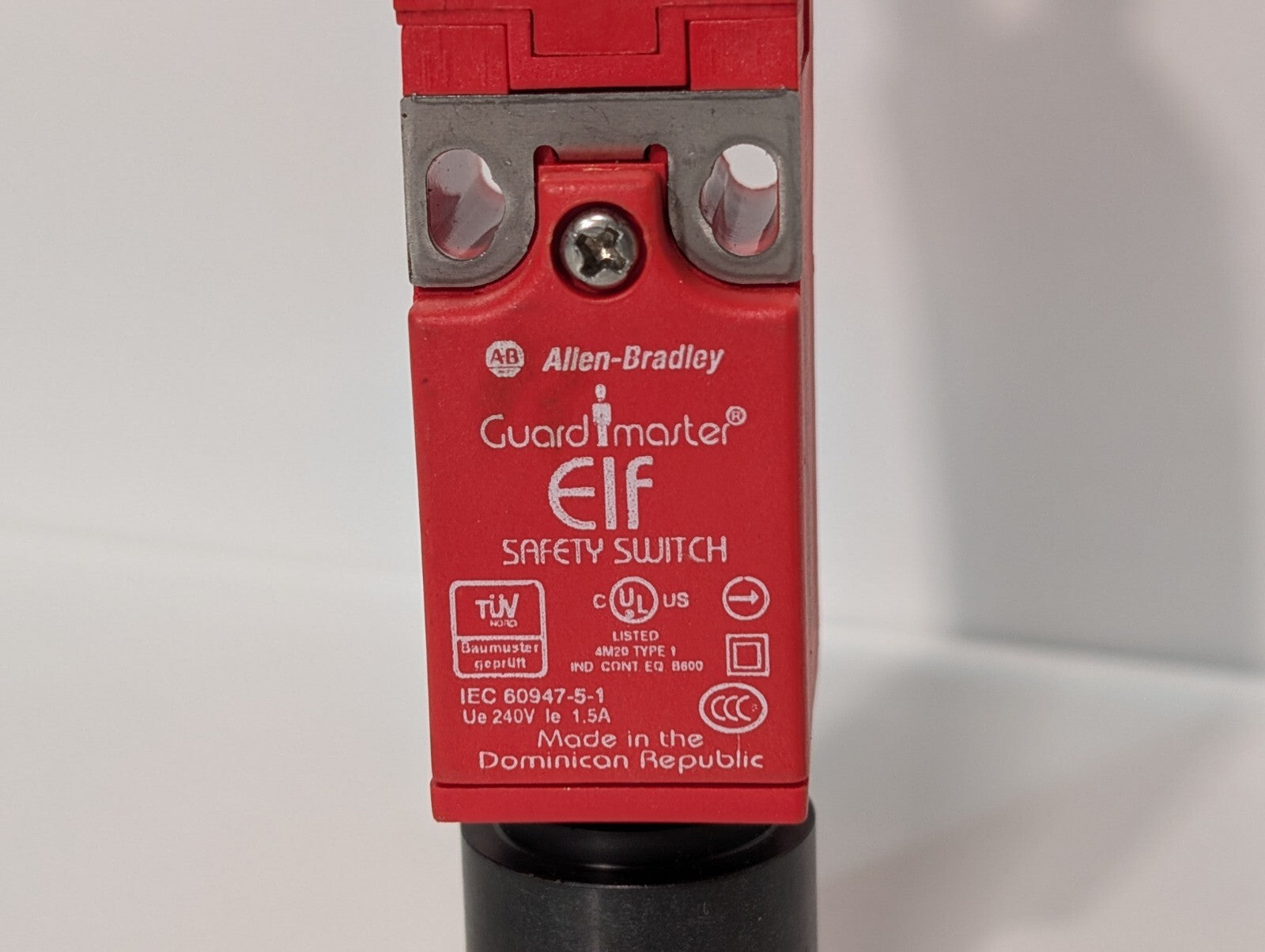 Allen Bradley 440K-E33029C/ELF3 Guard Master Safety Switch