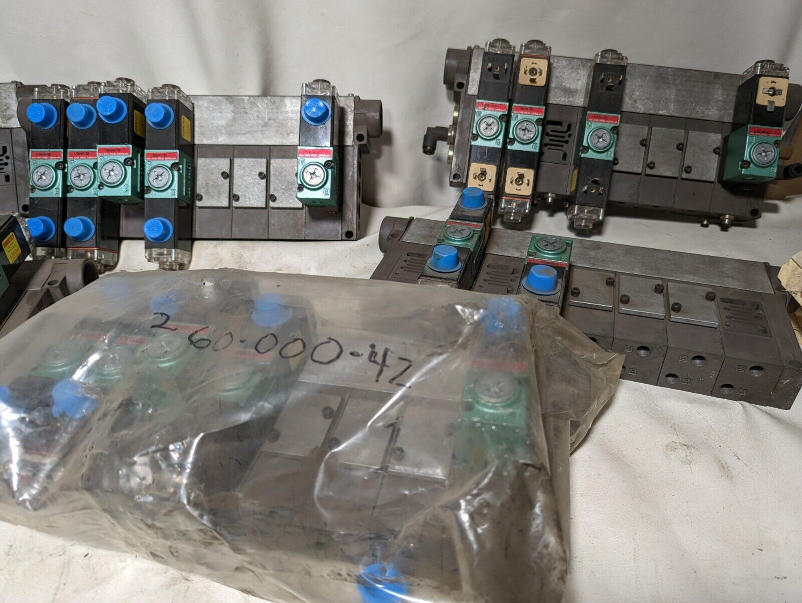 Numatics Manifold w/8-blocks, assorted valves as pictured - Free Shipping