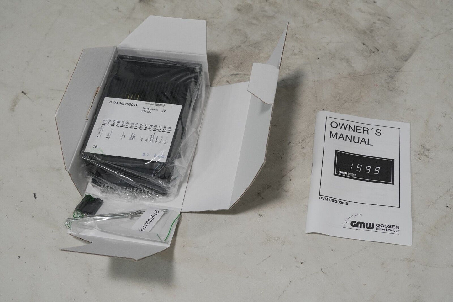 Gossen, Muller & Weigert GMW DVM96/2000B digital panel meter, four digits