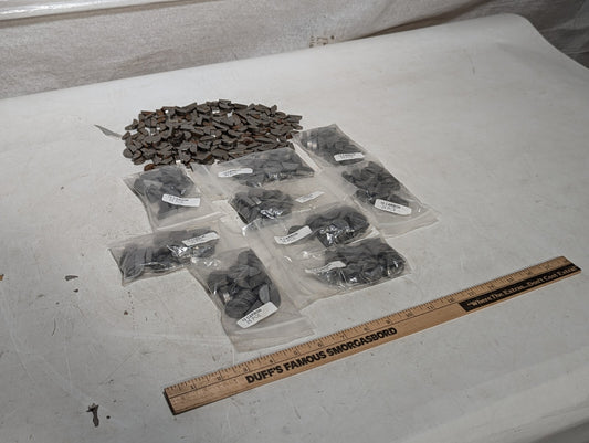 ~450 Carbon 15 Woodruff Keys, 225 new approx. 225 used