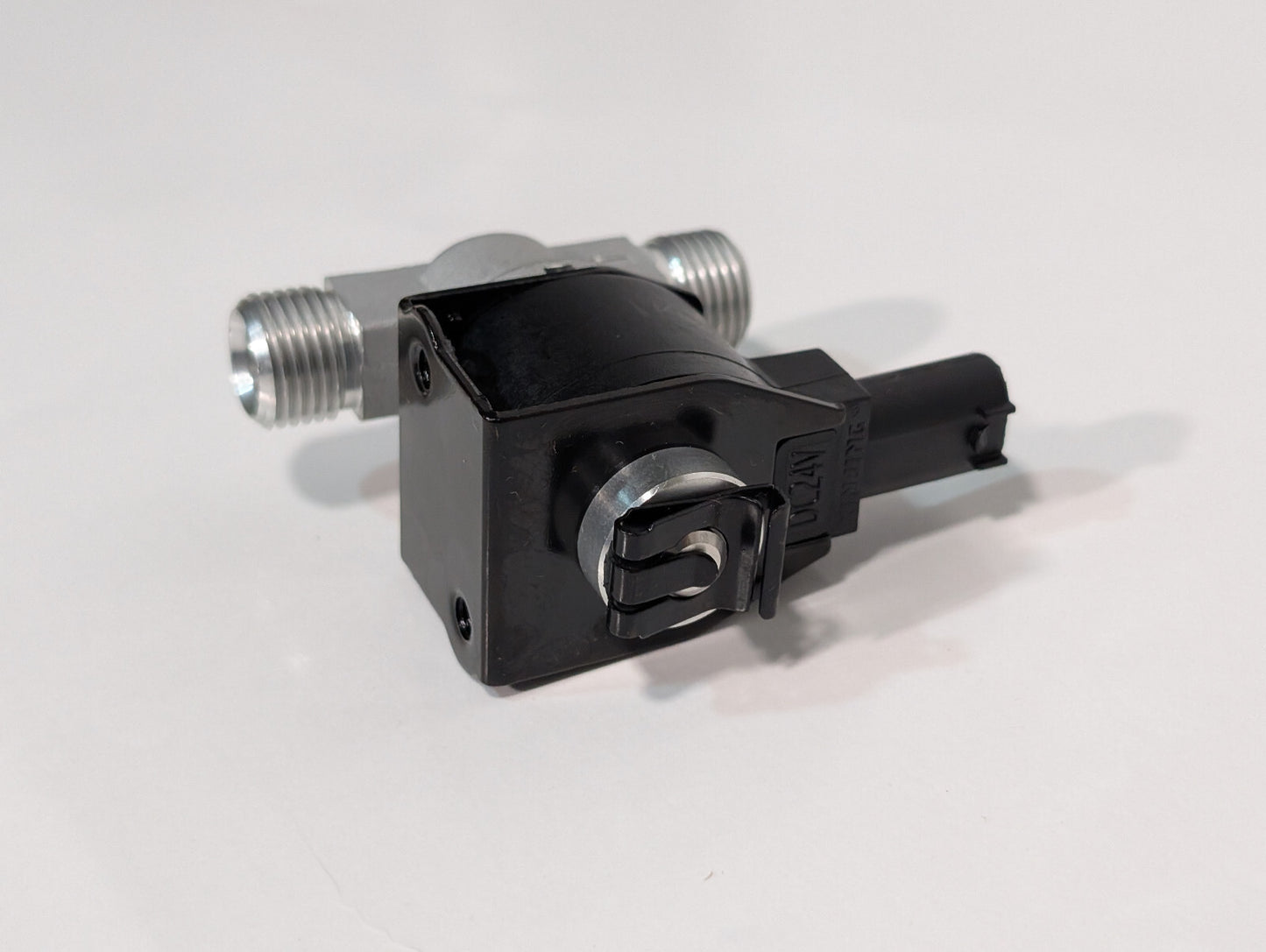 Xinjing XD-006H01B 2-Way GC07A0014 Valve Fitting 24VDC, XD006H01B XD-006-H-0-1B