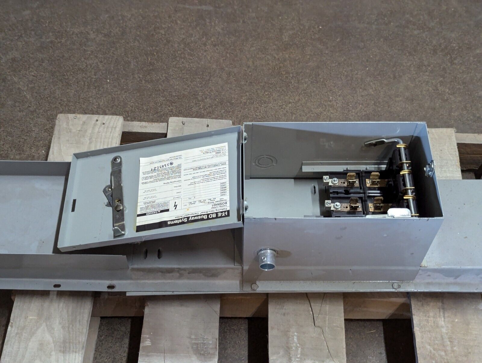 I-T-E BOS-16421 BD Switch Plug, 30A, 240V, 3 phase, 3 HP std. - Free Shipping