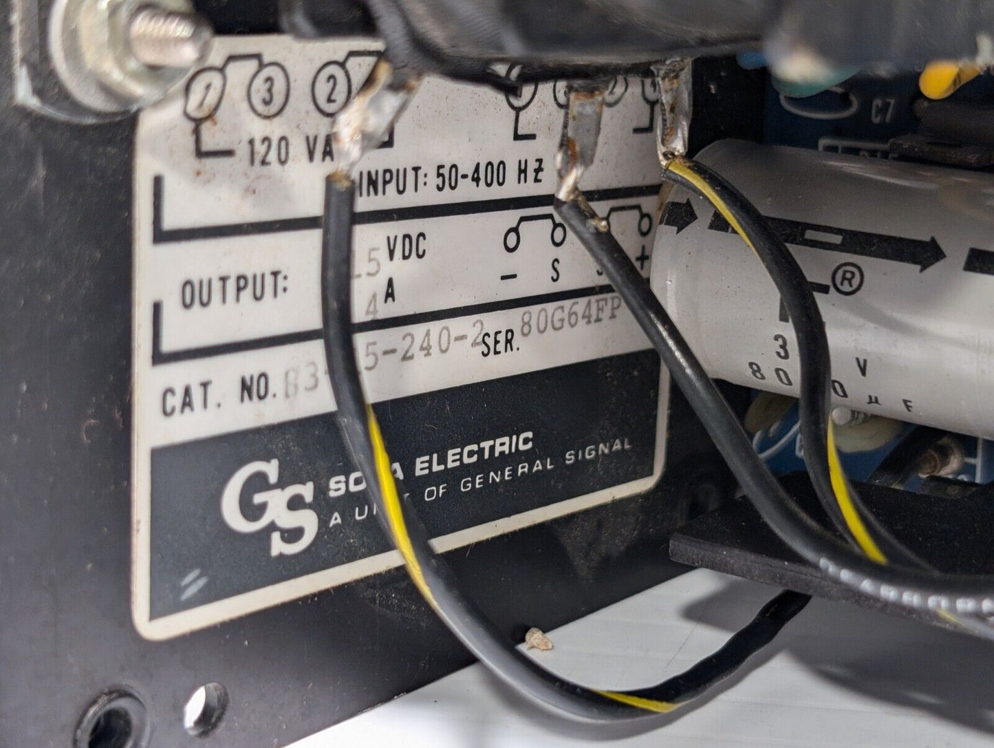 Sola Electric 83-15-240-2 Power Supply Series 80G64FP 120/240VAC 15VDC 50-400Hz