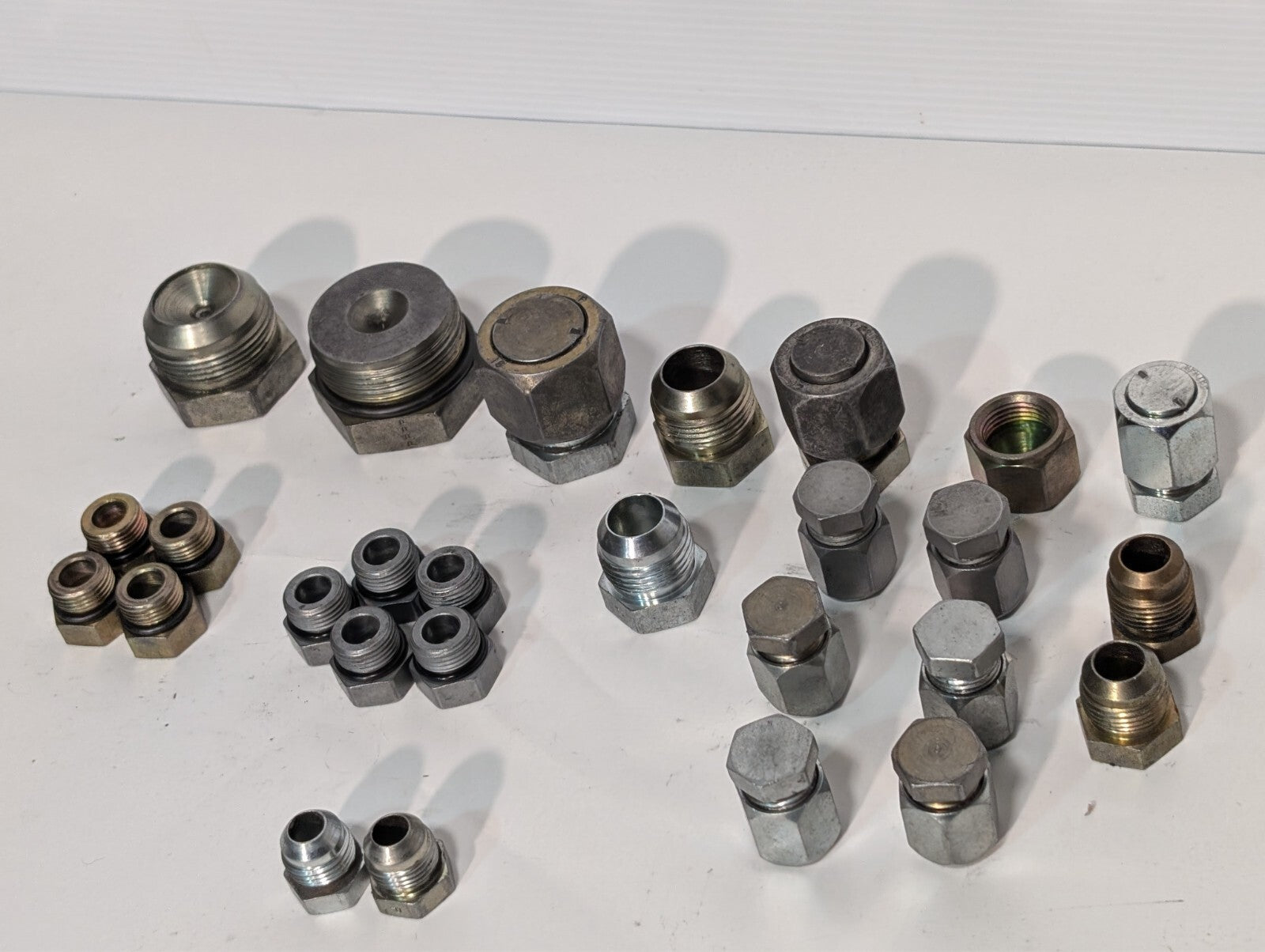 (27) High Pressure Compression Tube Fitting Adaptors Hex Head and Assorted Other