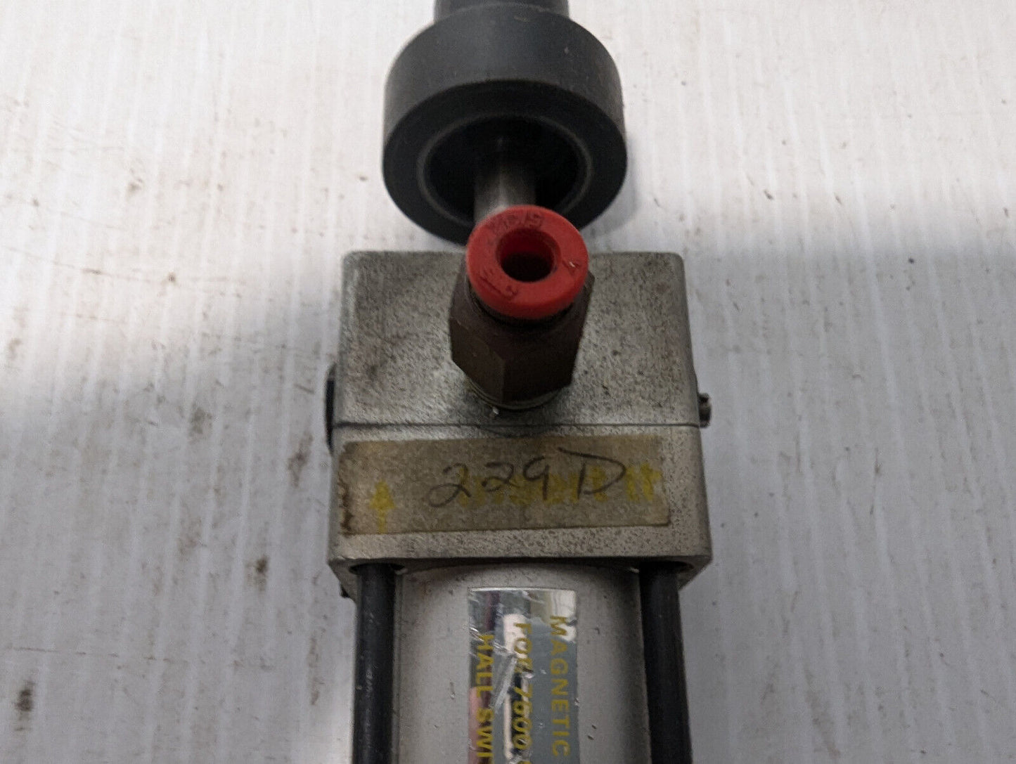 phd PF 1 x 1-1/2 Pneumatic Cylinder  -Made in USA- Free Shipping