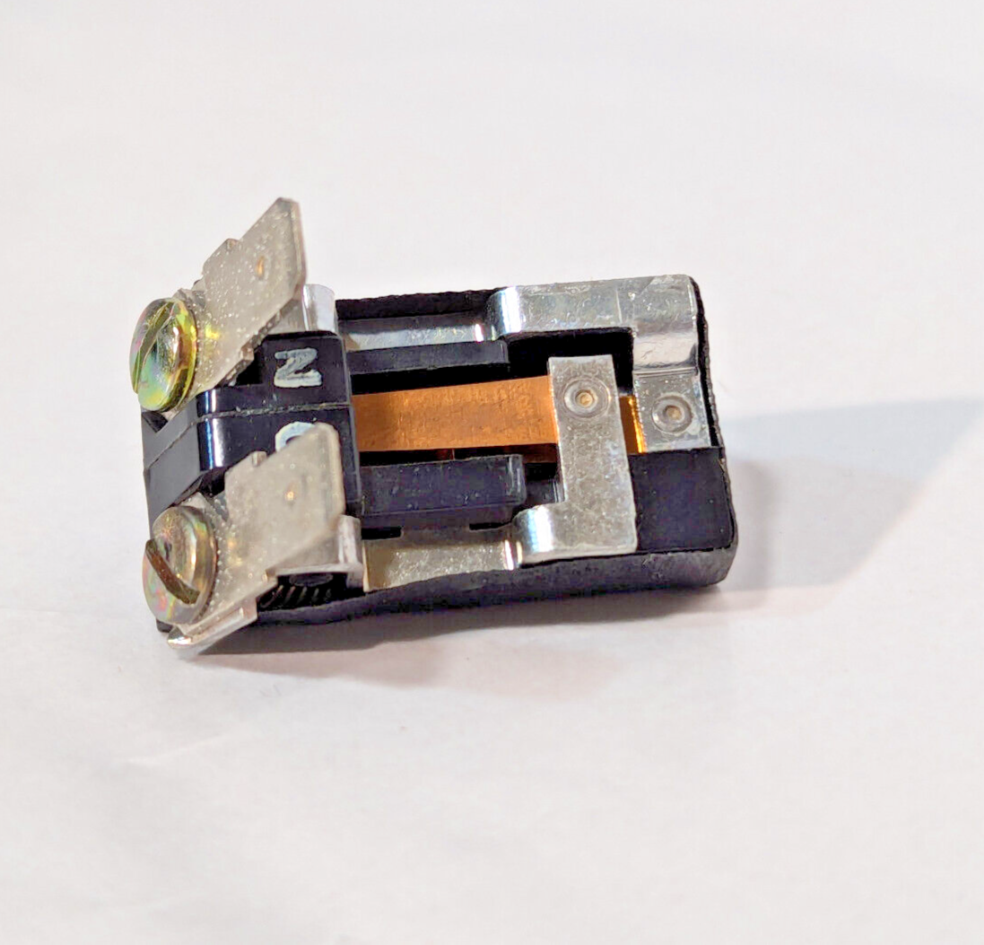 Square D Class 9999 Type R-23 Electrical Interlock N.C. 00537, Slip-On Connector