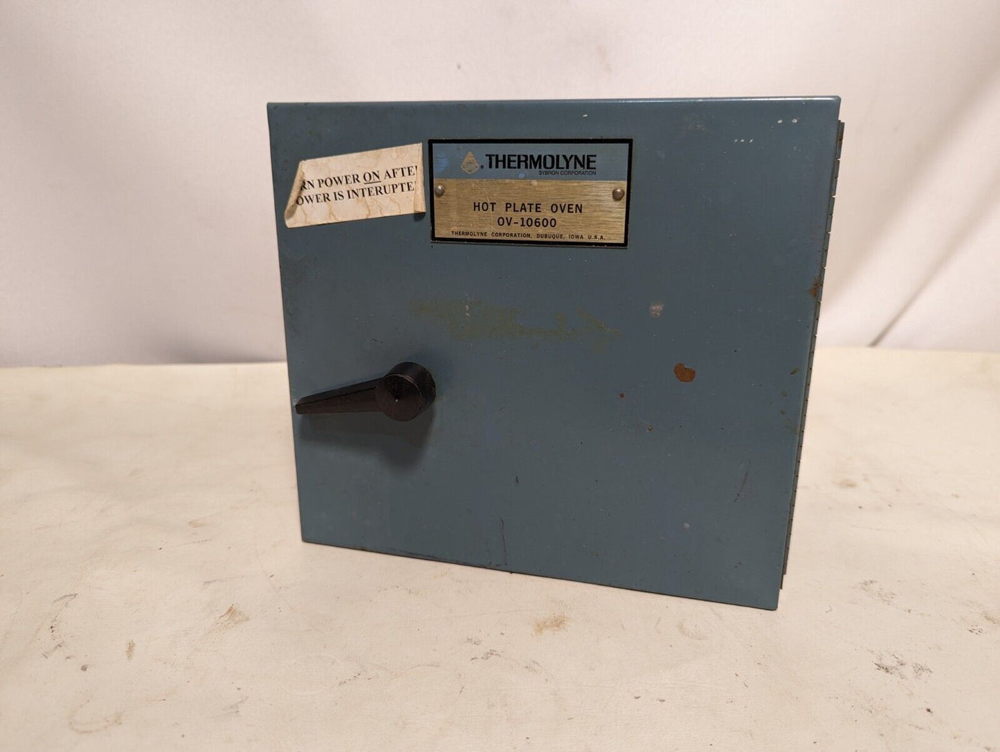 Thermolyne OV-10600 hot plate oven