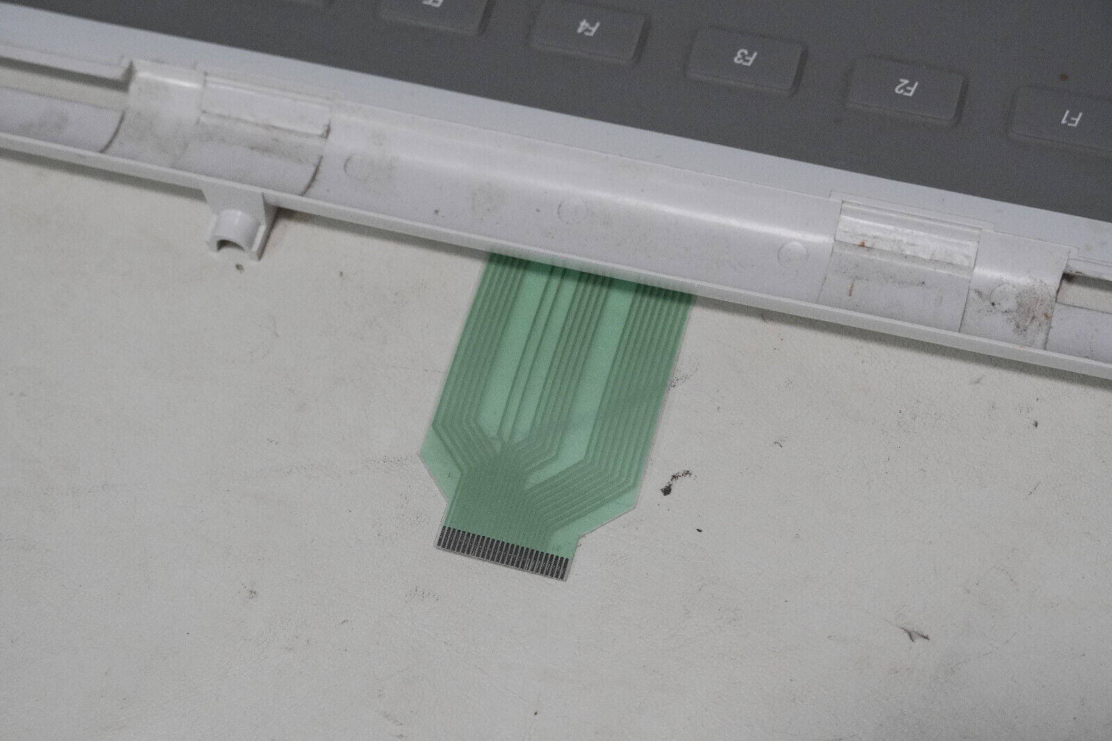 Esterline 9372-00625-001/D Keyboard, GE 421115-101/C