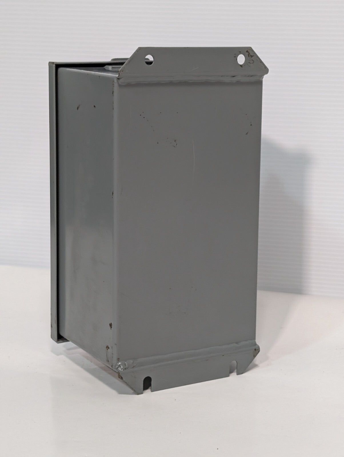 Square D 2510 MCA3 Manual Motor Starter in Enclosure, Non-Reversing, 27A, 3 Pole