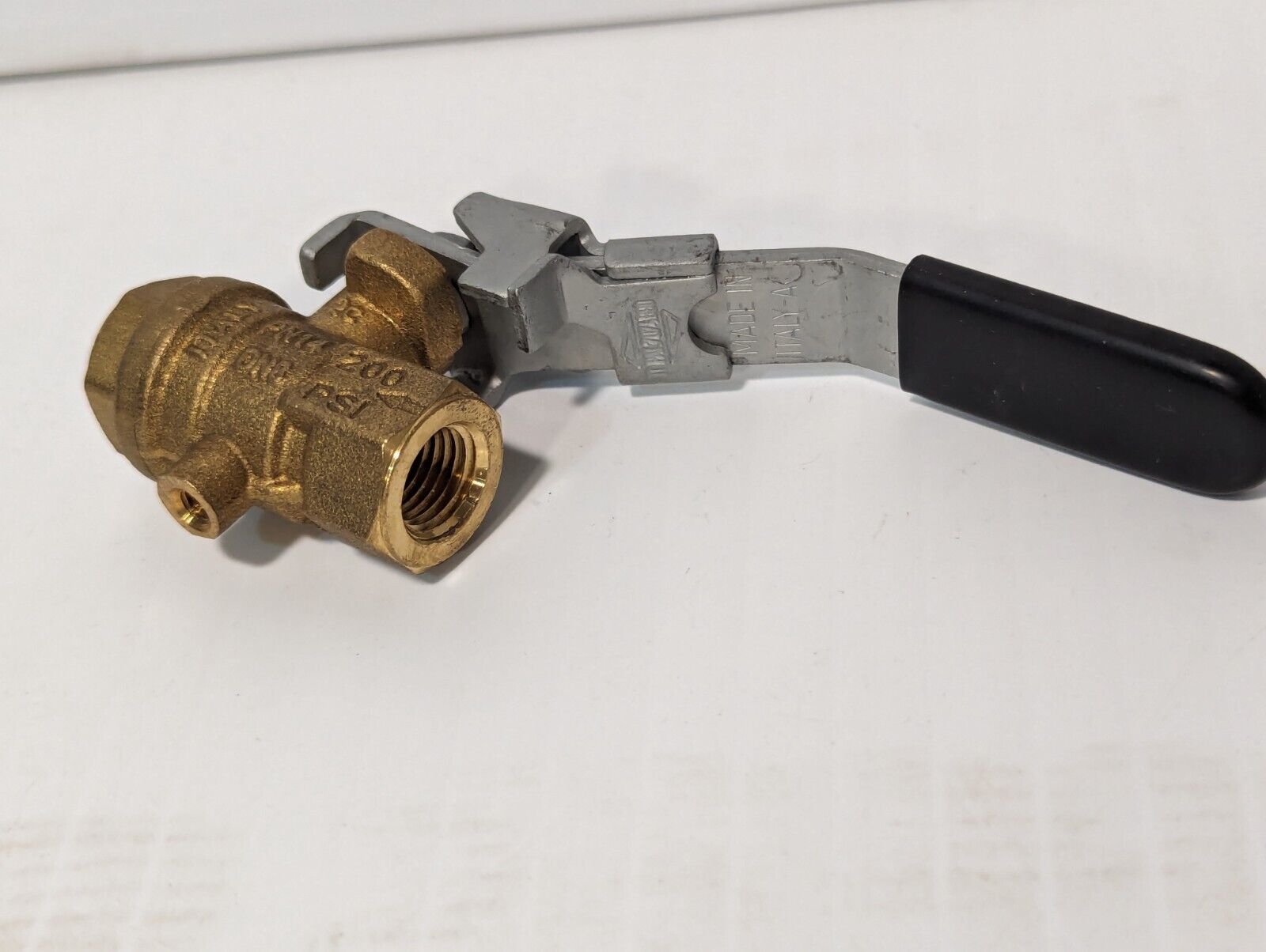 Universal Components SEL-2 Manual Venting Ball Valve - Free Shipping