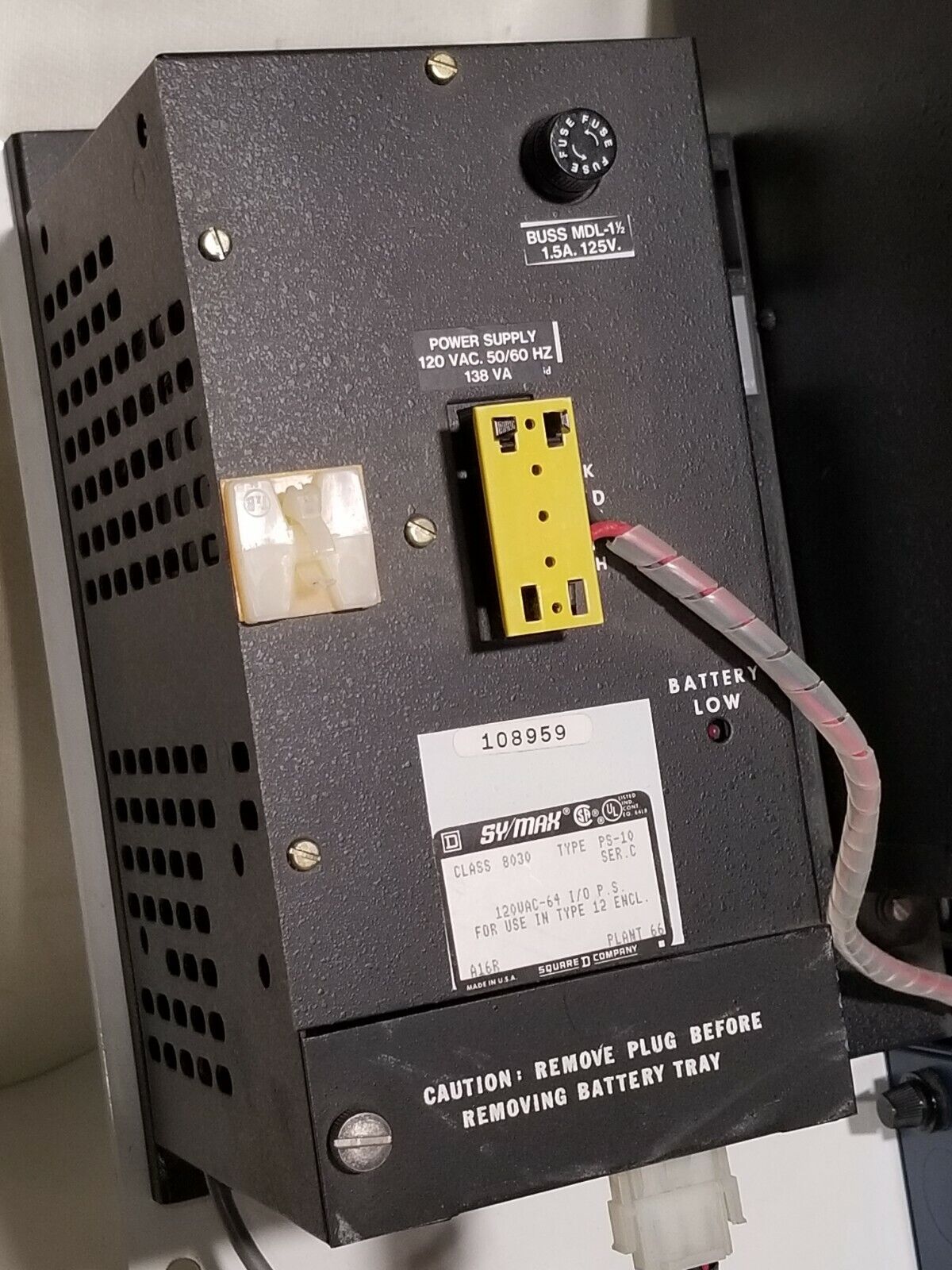 Square D SY/MAX 8020-SCP-311 model 300 processor with power supply and modules