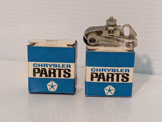 (2) Chrysler (Dodge, Plymouth) 6 Cylinder Distributor Contact Points 2098244