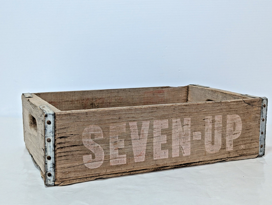 Vintage Antique Seven Up 7-UP Wooden Soda Pop Beverage Crate Box Fresh Up 1950s