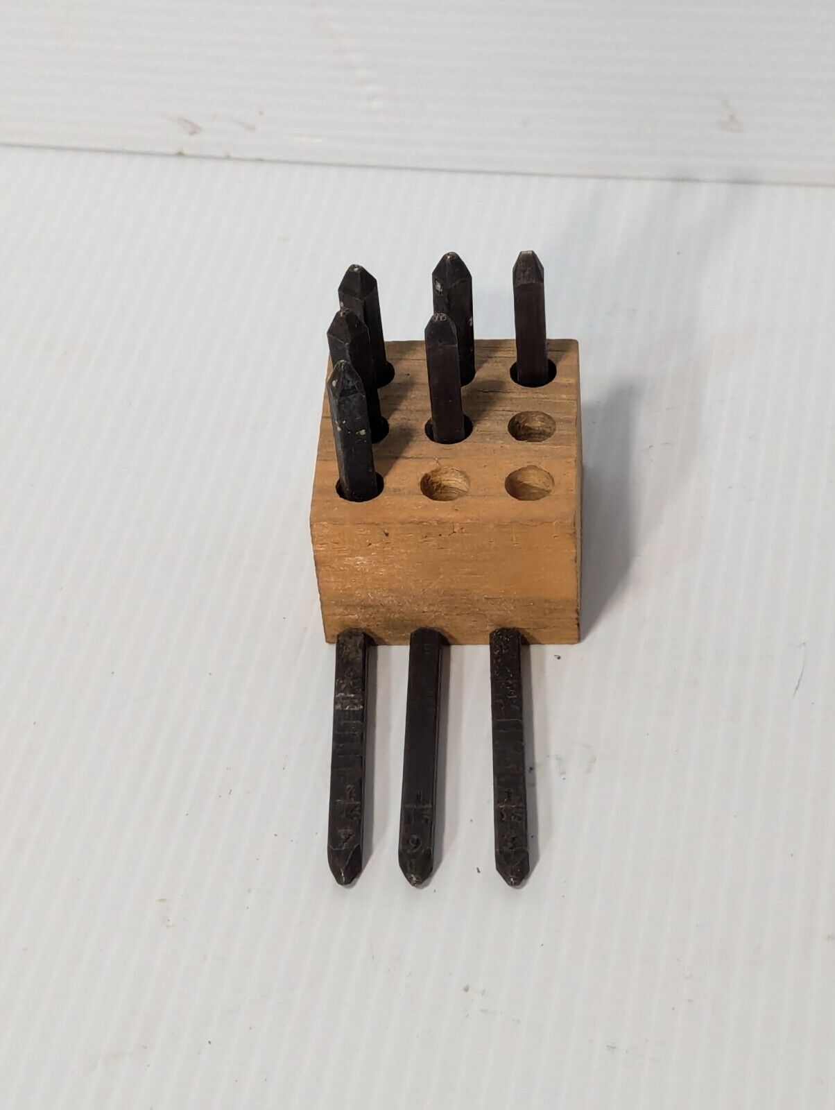 Young Bros. Stamp Works 01094 steel stamp number set, 1/16 inch, w/wooden block