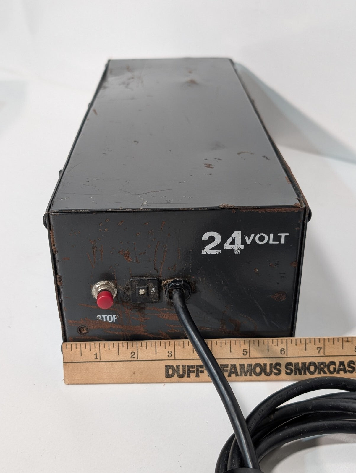 [1] Raymond SVR24251205/6 24 Volt GNB Pallet Pro Battery Charger