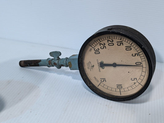 Vintage Jas P. Marsh Corp. Compound Vacuum/Pressure Gauge, glass as pictured