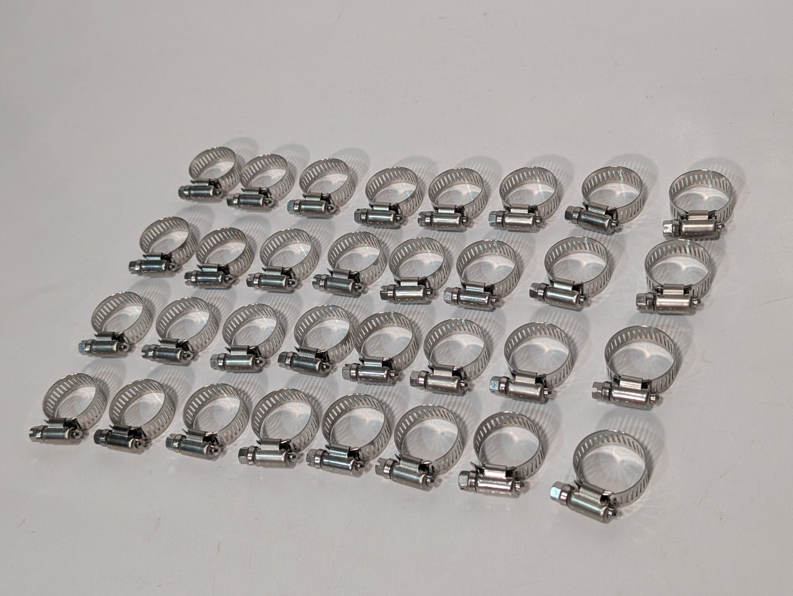(185) No. 10 Stainless Steel Worm Drive Hose Clamp, 27-14mm, 1-1/16 to 9/16 in