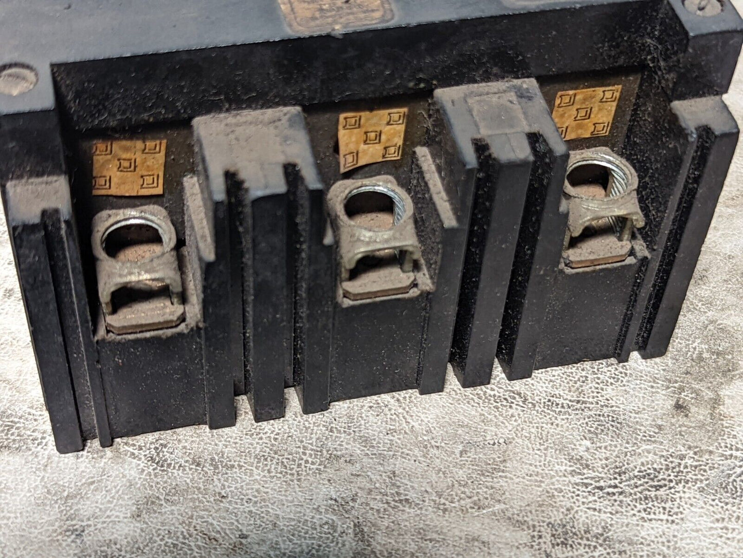 Square D 999330 circuit breaker, type ML-1, 30A, 3 pole