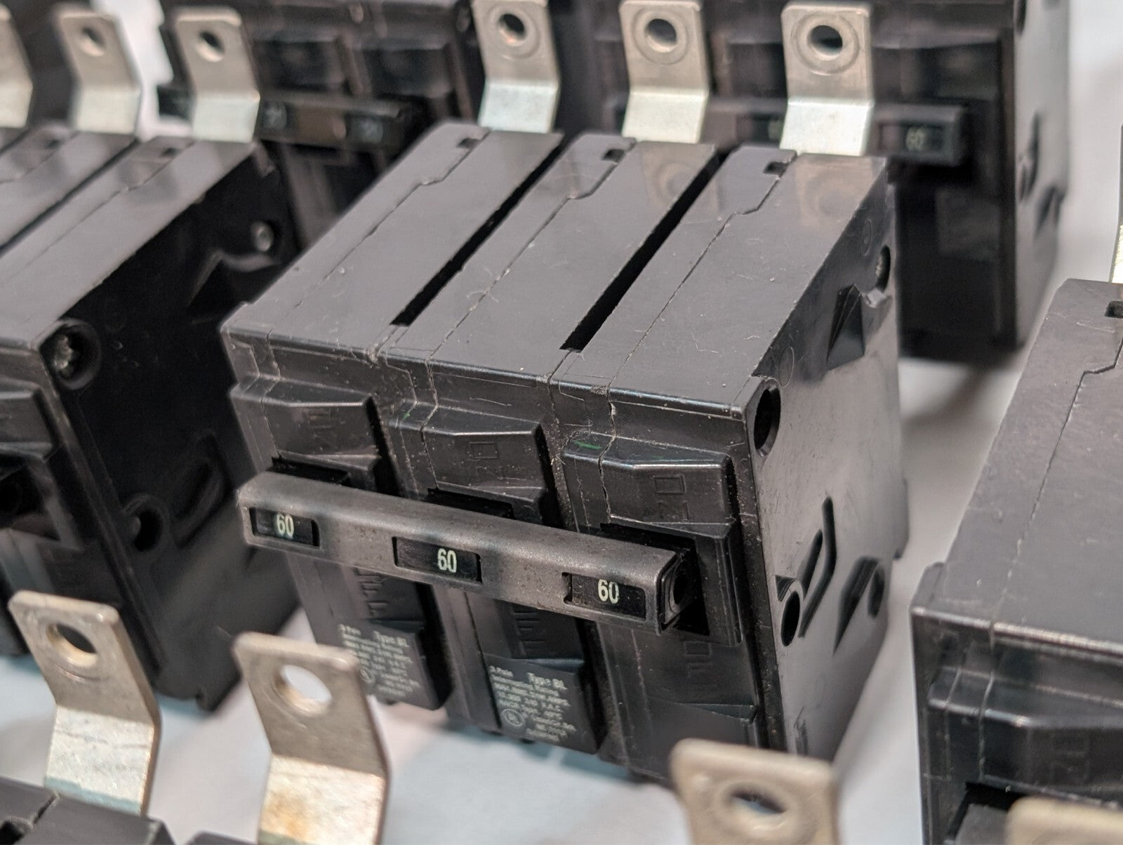 (19) Siemens 3-Pole Circuit Breakers, B- and BL- Type, 15A 20A 30A 40A 50A 60A