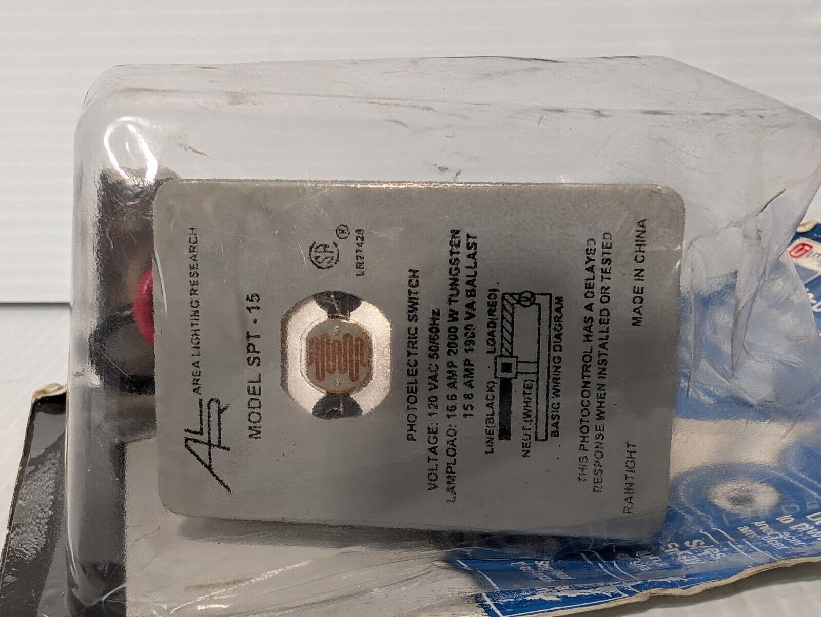 UtiliTECH Model: SPT-15 Dusk-to-Dawn Light Control #0007216 Light Control