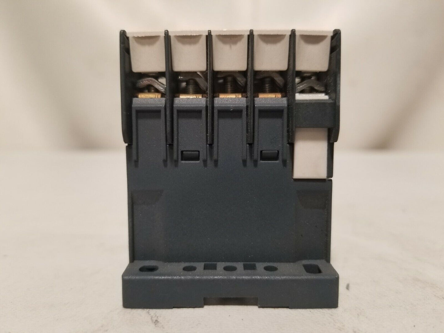 Telemecanique CA2KN40P7 relay