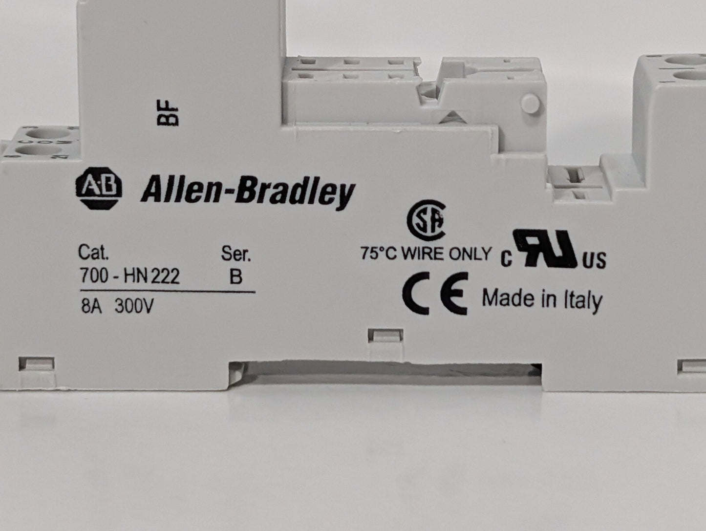 [2] Allen Bradley 700-HN222 8 Amp 300 Volt Series B Relay