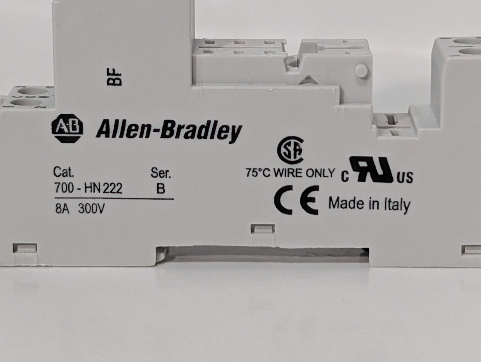 [2] Allen Bradley 700-HN222 8 Amp 300 Volt Series B Relay