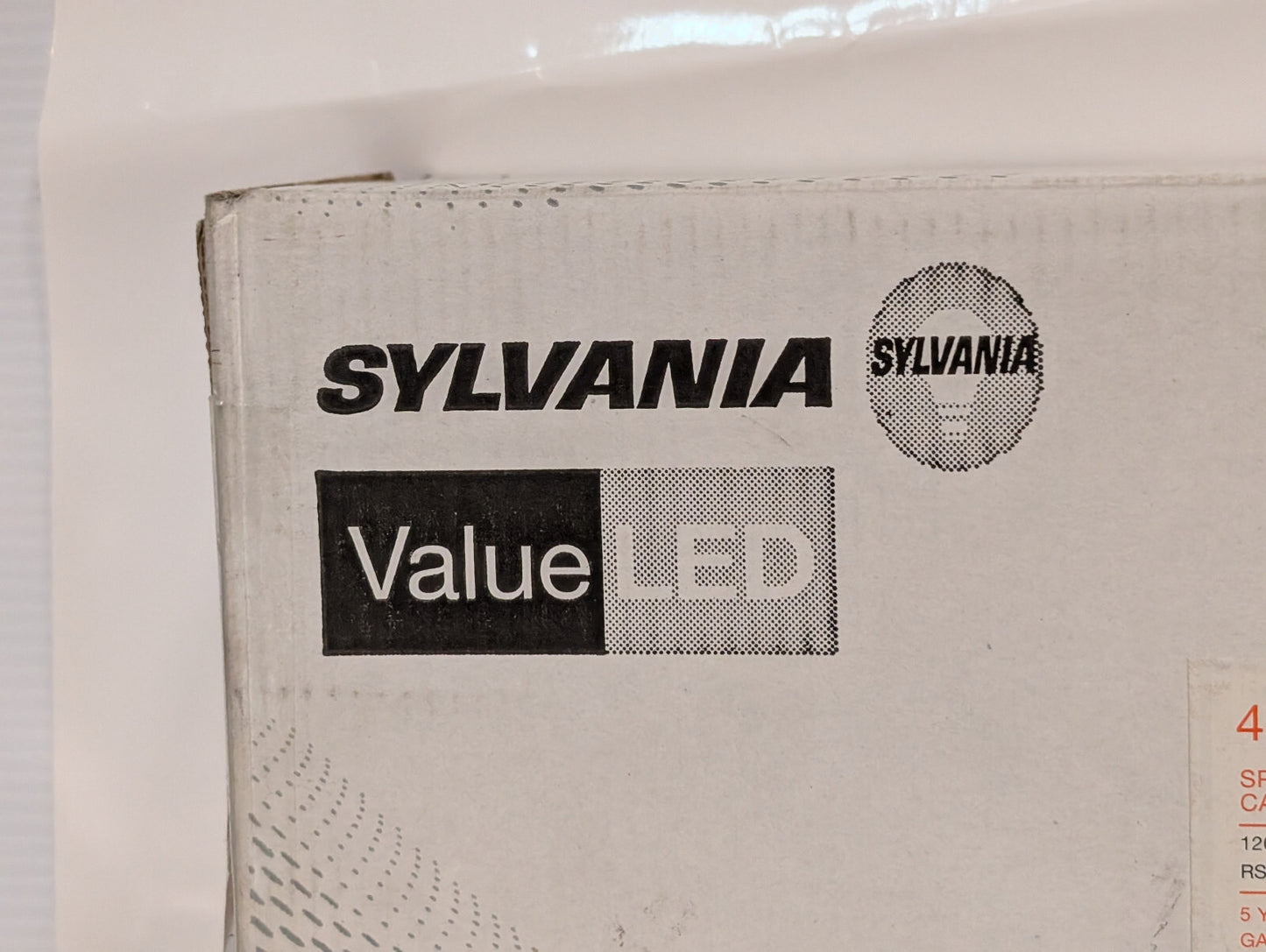 Sylvania 4' Retrofit Strip, 61476, 5000K Daylight, 0-10V Dimmable, 30W, 120-277V