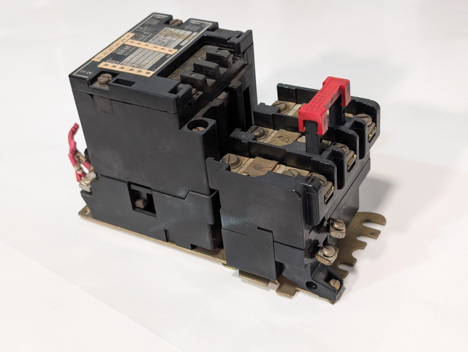 Square D 8536 SCT0-3 Motor Starter, NEMA Size 1, Series A, Form S, 110\120V Coil