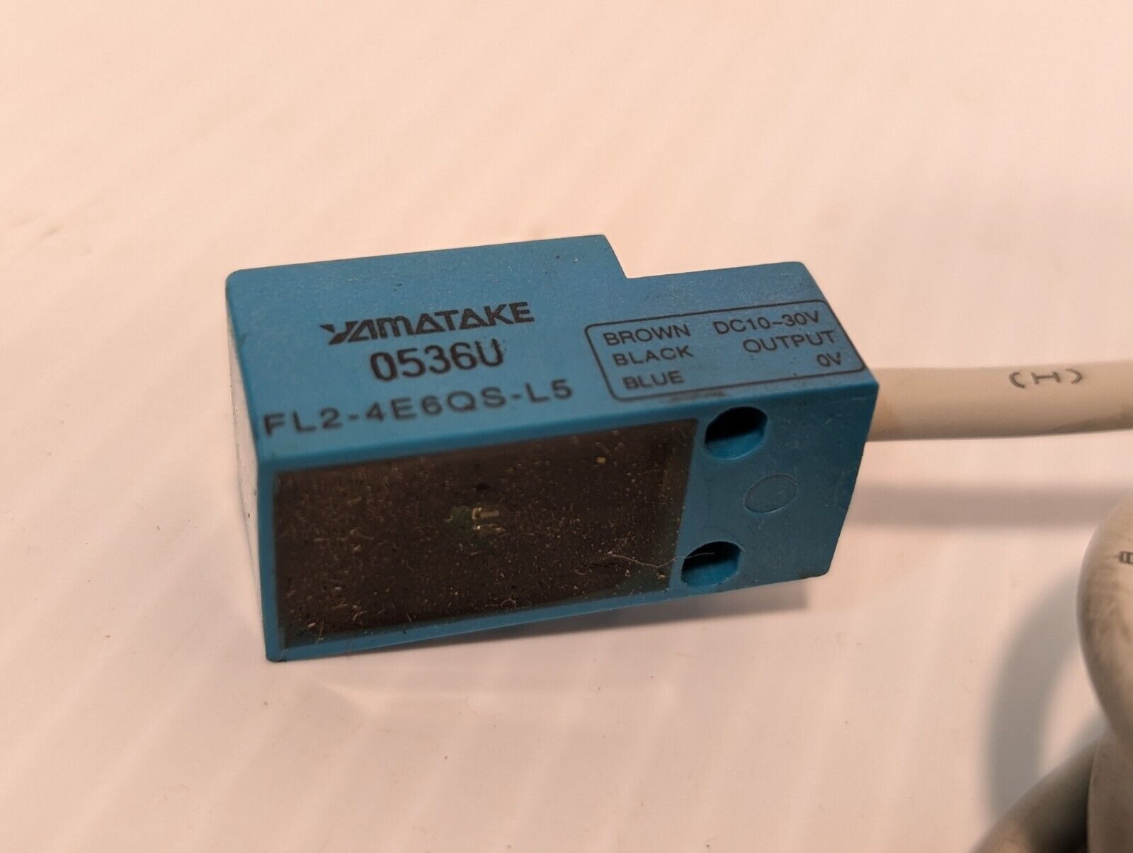 Yamatake FL2-4E6QS-L5 Proximity Switch Sensor 0536U, 10-30VDC -Free Shipping