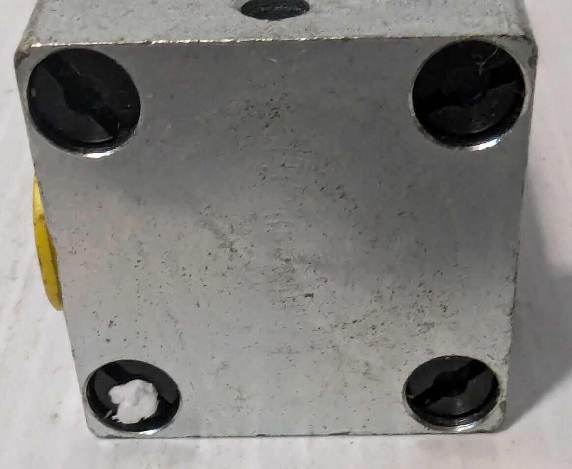 PHD: AVF 1  1/8 x 1 Pneumatic Cylinder 481360-01 -Made in USA- Free Shipping